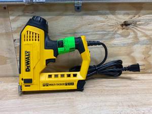 DEWALT 5-in-1 Multi-Tacker and Brad Nailer