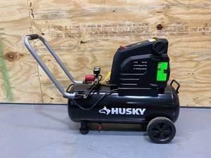 HUSKY 8G 150 PSI Hotdog Air Compressor