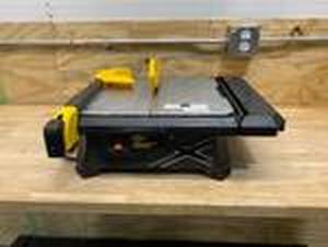 QEP 700XT 34 HP Wet Tile Saw with 7 in. Blade and Table Extension