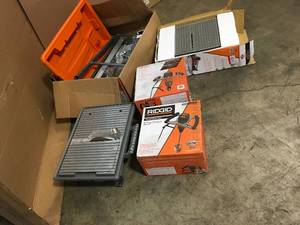 Pallet with assorted Ridgid Shop Tools used Customer Returns see pictures