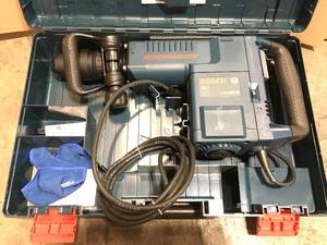 Bosch demolition Hammer  used in working condition