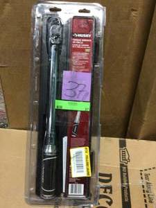 lot 37 image: Husky 20 ft.lbs. to 100 ft.lbs. 38 in. Drive Torque Wrench in good condition