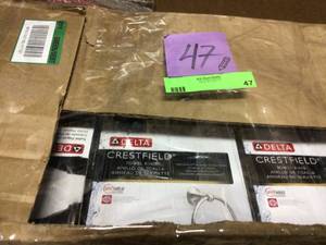 lot 47 image: Lot of assorted Bathroom Accessories Delta