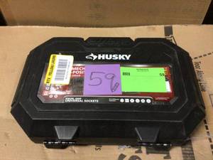 lot 59 image: 38 in. Drive 100-Position Universal SAE and Metric Mechanics Tool Set (60-Piece) by Husky in good condition