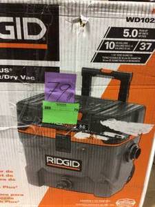 lot 79 image: 10 Gal. 5.0-Peak HP ProPack Plus WetDry Shop Vacuum with Filter, Expandable Hose and Accessories by RIDGID in good condition