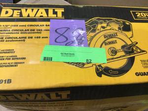 lot 82 image: 20-Volt MAX Lithium-Ion Cordless 6-12 in. Circular Saw (Tool-Only) by DEWALT in good condition