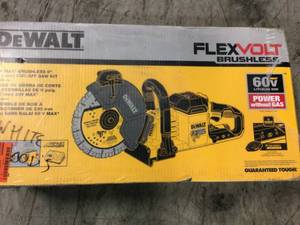 lot 101 image: Dewalt FLEXVOLT 60-Volt Lithium-Ion 9 in. Construction Saw Retails $850 not used