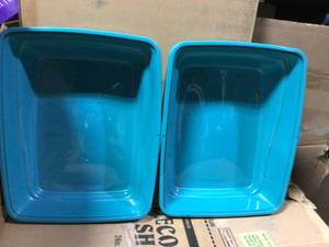 lot 3 image: 160 Qt. Wheeled Storage Box by Sterilite in good conditions