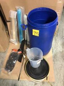 lot 95 image: MIX LOT OF MISC in good conditions