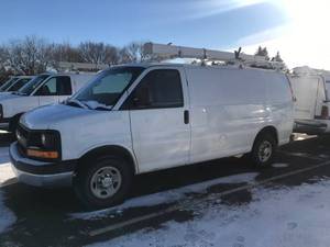 2013 CHEVY EXPRESS 3500 CARGO VAN - 4.8 L VORTEC - LADDER RACK - #(1641) - NICE VAN