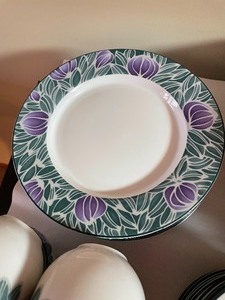 lot 16 image: Dansk Eden Dishes