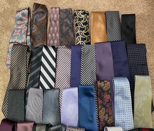 lot 59 image: Large Lot of Mens Dress Ties