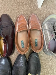 lot 60 image: Lot of Mens Shoes