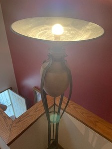 lot 70 image: Fun Decorative Accent Lamp
