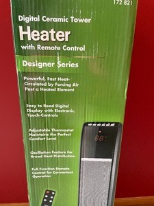 lot 47 image: Hunter Digital Ceramic Tower Heater