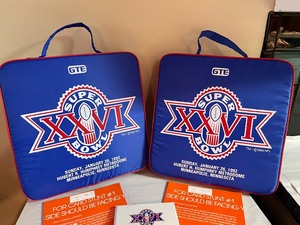 lot 44 image: Superbowl XXVI Seat Pads