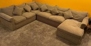 lot 77 image: Large Sectional Sofa with Lounger