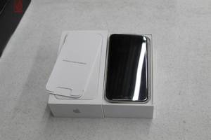 lot 58 image: Apple iPhone 11 128GB (new in box)