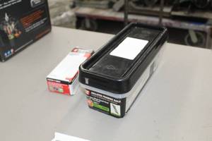 lot 66 image: Porter-Cable 15GA DA style Galvanized Angled Finish Nails 2-12 Qty-1000 Box, Grip-Rite Collated Framing Nails Paper Tape Offset Round Head 2 x 0.113 Ring Shank Exterior Galvanized 1000-piece Tub
