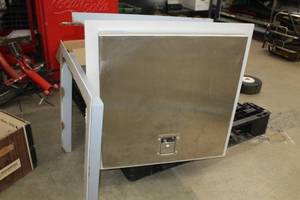 lot 92 image: Commercial Stainless Steel Door In-Wall Steel Cabinet