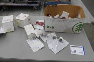 lot 88 image: Meritor Parts - Power Shaft Cap, Outer Bushing, Kit-Bk Rep-Mnr 8042, and more