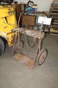 lot 176 image: Torch Tank Cart