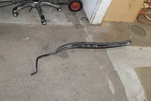 lot 181 image: Ski Plastique P572090400