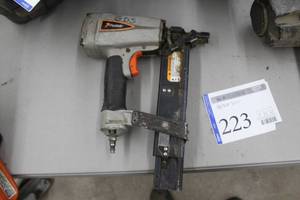 lot 223 image: Paslode Pneumatic Nailer