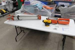 lot 217 image: Geotop G20 Automatic Laser Level, Nikon Surveyor Tripod, Case