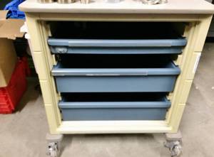 lot 25 image: Another Great Herman Miller Medical Supply Cart With Side Lift Table & SharpsNeedles Container On The Other Side - Great Condition