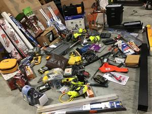 lot 34 image: Pallet of assorted tools and others- not tested, missing pieces (customer returns) (SEE PICS CAREFULLY)