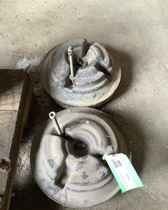 lot 696 image: Garden Tractor Wheel Weight Sets