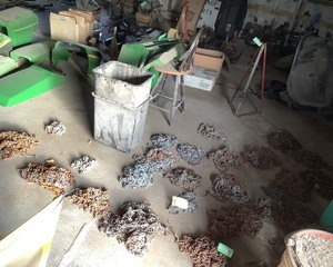 lot 694 image: Pallet Quantity of Wheel Chains