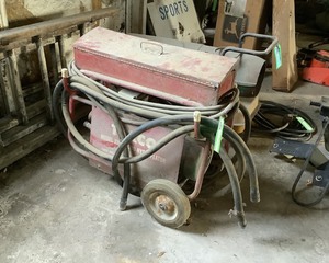 lot 646 image: Fluid Pump