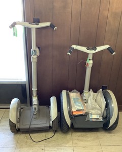 lot 87 image: Two Segways, partsrepair