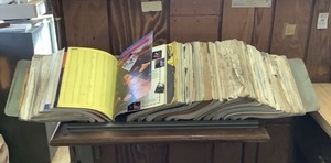 lot 93 image: Book Rack