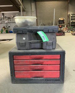 lot 99 image: Tool Boxes