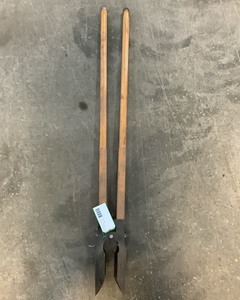 lot 111 image: Post Hole Digger