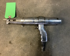 lot 130 image: Air Powered Sabre Saws
