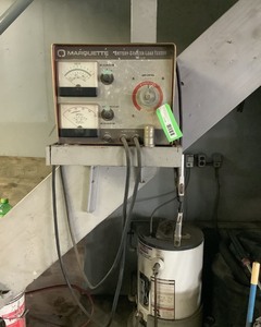 lot 80 image: Marquette Battery StarterLoad Tester