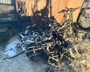 lot 718 image: Snowmobile Suspensions