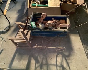lot 674 image: Carriage, Dolls and Rocking Chair