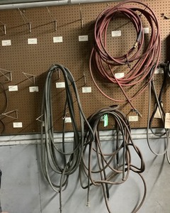 lot 51 image: Air Hoses
