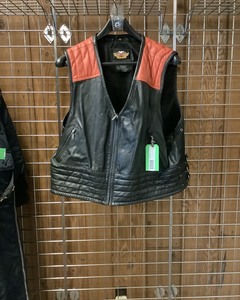 lot 204 image: 3XL Harley Davidson Vest