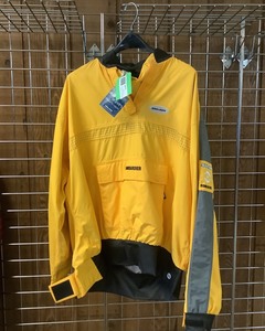 lot 208 image: Seadoo Bombardier Jacket