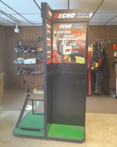 lot 243 image: Retail Stand