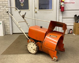 lot 303 image: VERY OLD Vintage Homko Snowblower with Briggs Engine