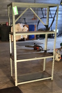 lot 401 image: Metal Rack