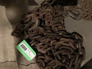 lot 448 image: Three Log Chains