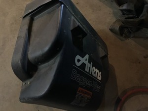 lot 449 image: Ariens Rear Bagger Hopper